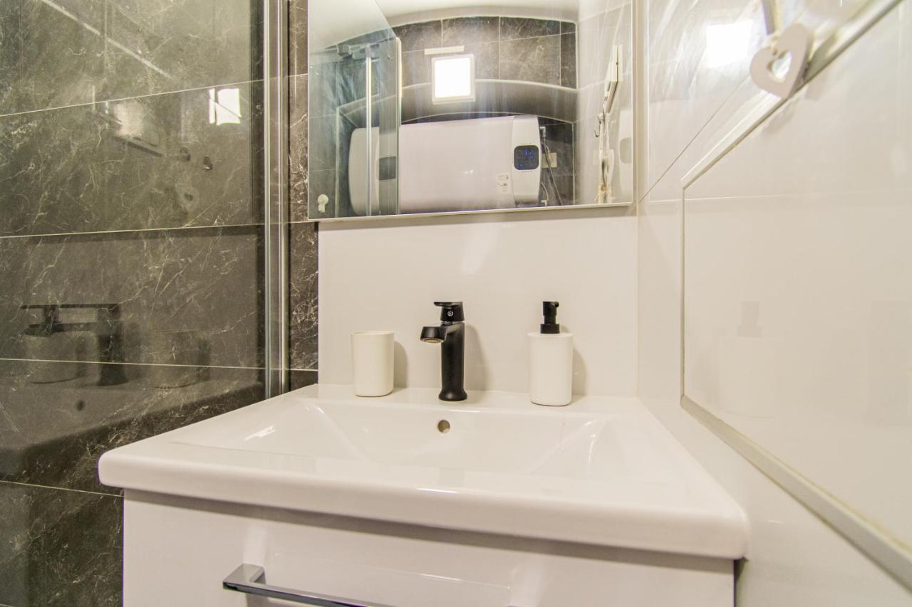 Apartament Flexible Selfcheckins 44 - Zagreb - New - Center Zewnętrze zdjęcie